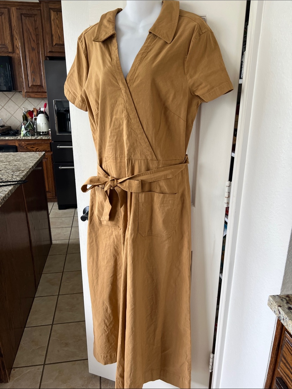 NWT Maeve by Anthropology Faux-Wrap Short-Sleeve Culotte Jumpsuit Sz 16 - Picture 7 of 10